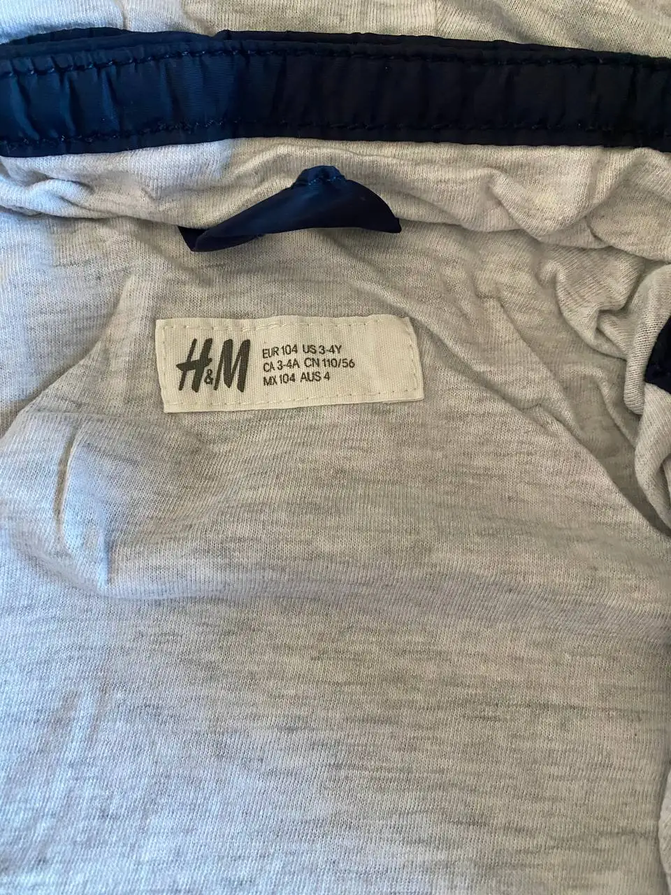 Ветровка H&M размер 104 - Одежда (Товары для детей) в Томск