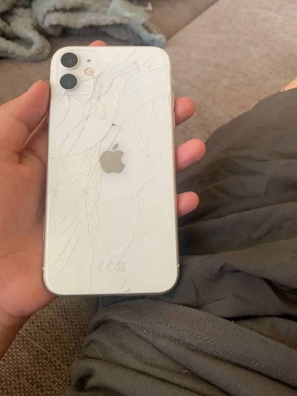 Продам iPhone 11 128GB - Мобильные телефоны (Электроника) в Томск