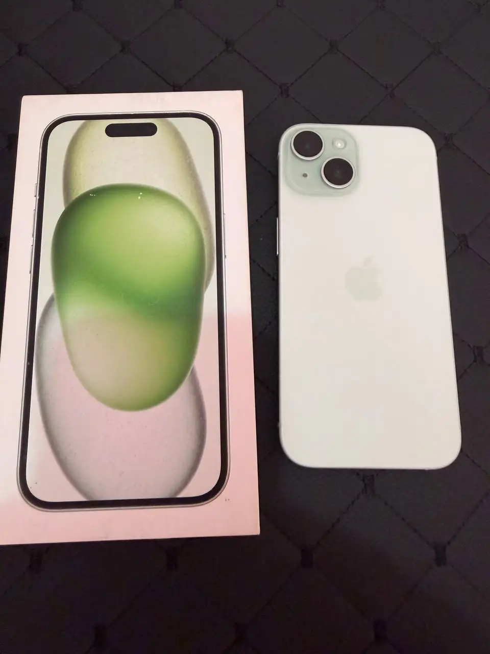 iPhone 15 256GB Green - Смартфоны (Электроника) в Томск