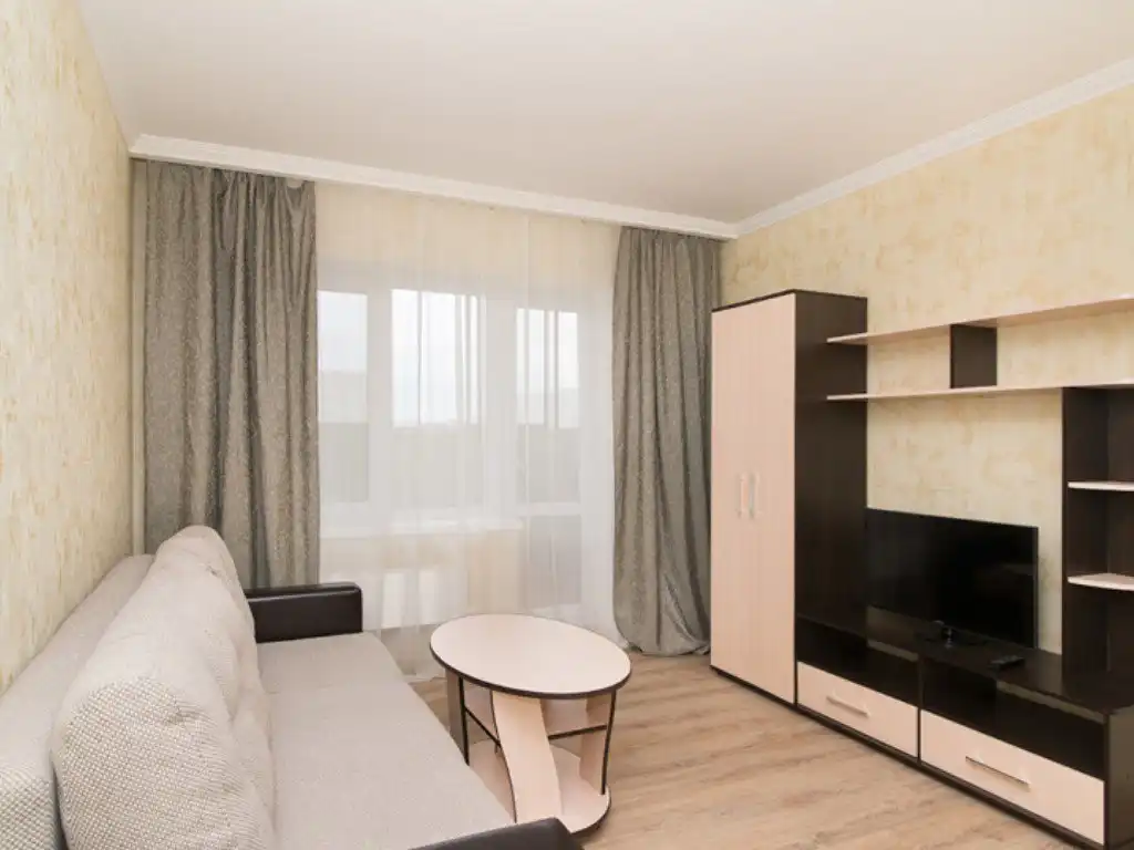 Сдается комната с лоджией в новом доме ул. Молодежная 53