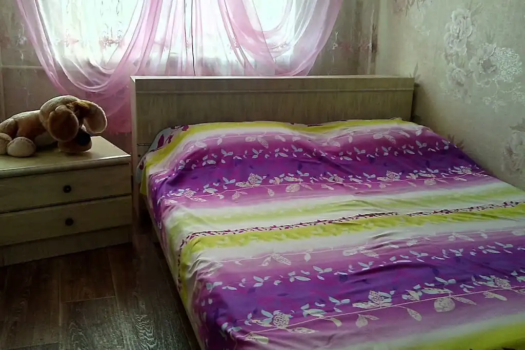 Сдам 2-комнатный дом с баней и местом под авто