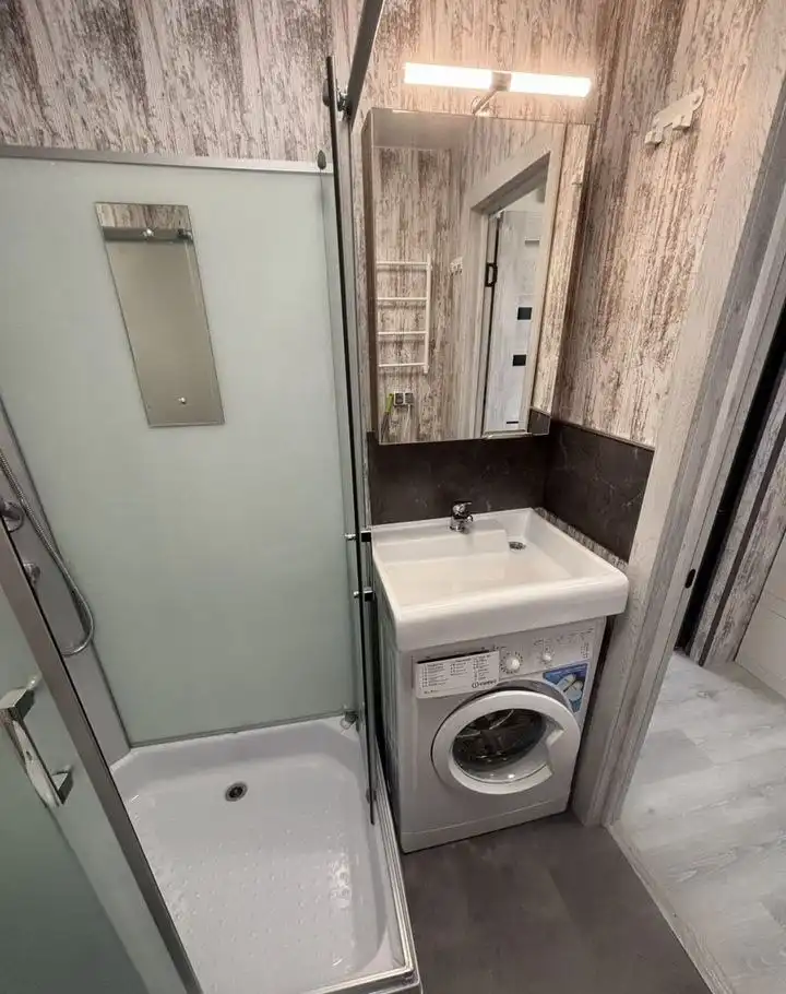 Квартира-студия с ремонтом и мебелью в новом доме