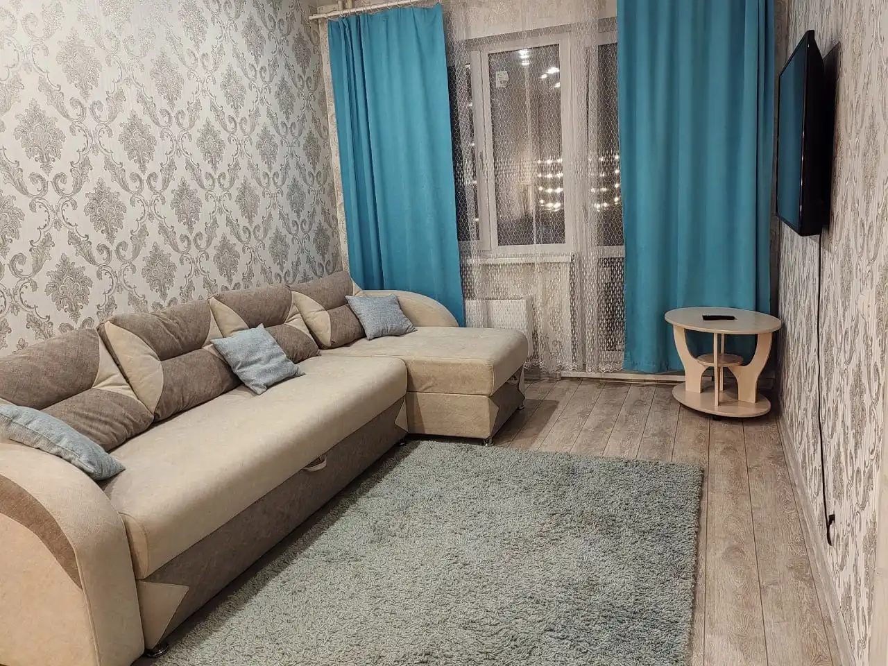 Сдается комната с балконом на улице Попова - Аренда жилья (Недвижимость) в Барнаул