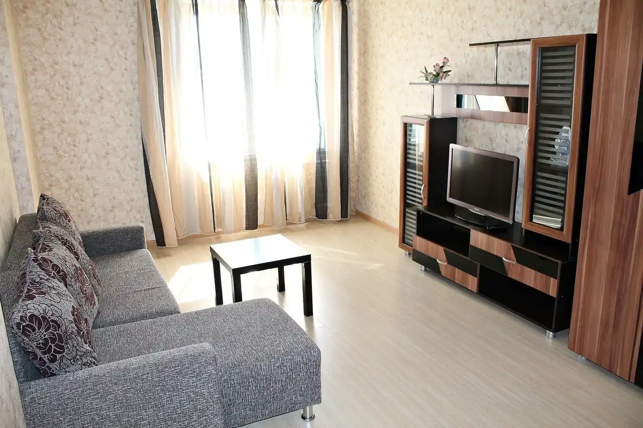 Сдается комната в квартире в центре Барнаула - Аренда комнат (Недвижимость) в Барнаул