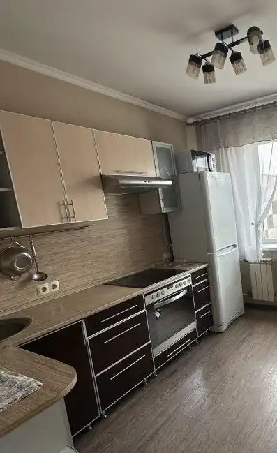 Сдается комната в центре города - Аренда комнат (Недвижимость) в Барнаул