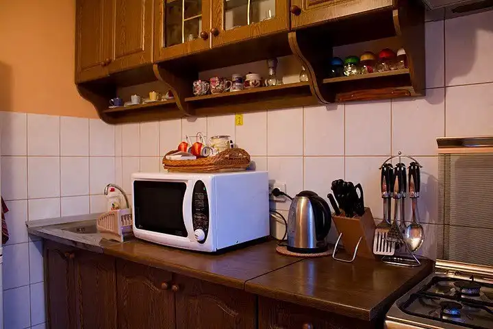 Аренда дома с газовым отоплением и баней - Аренда домов (Недвижимость) в Барнаул