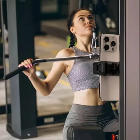 Магнитный держатель для телефона в спортзал - Электроника в Барнаул