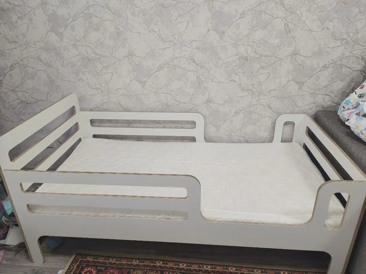 Детская кровать 160*80 с матрасом - Мебель (Товары для детей) в Барнаул