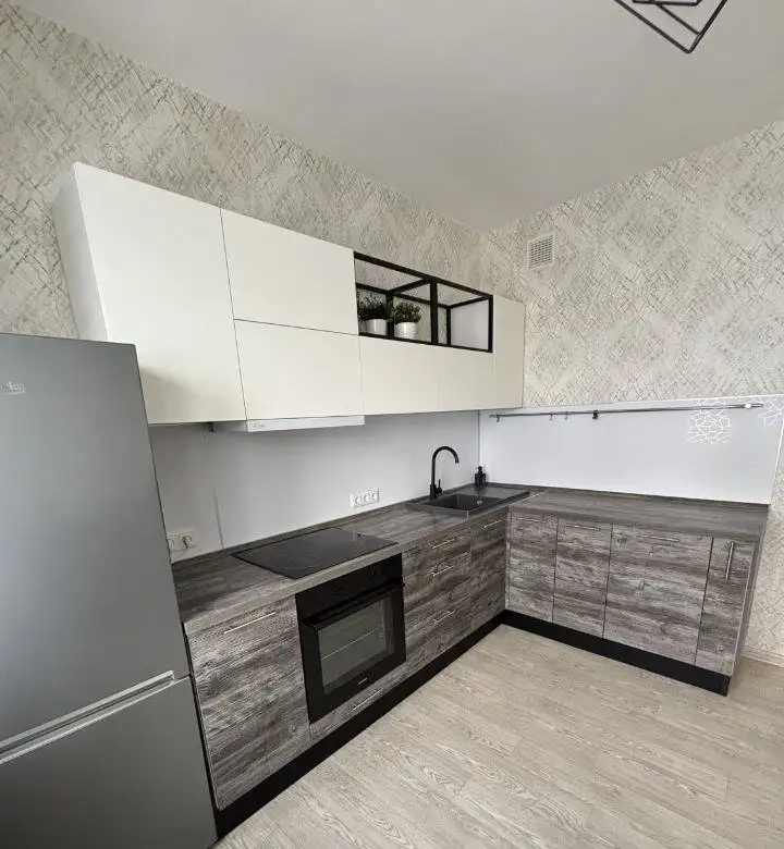 Сдается в аренду 1 комнатная квартира на ул. А.Петрова - Аренда квартир (Недвижимость) в Барнаул