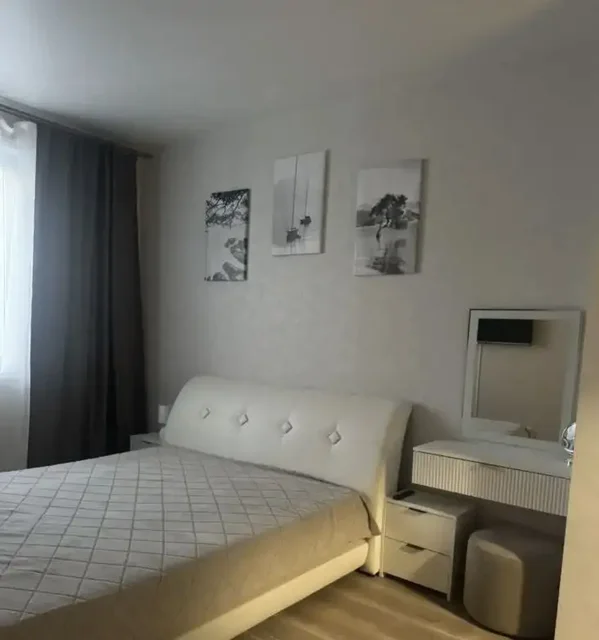 Сдается 1-комнатная квартира в новом доме в центре Барнаула - Сдам комнату в Барнаул