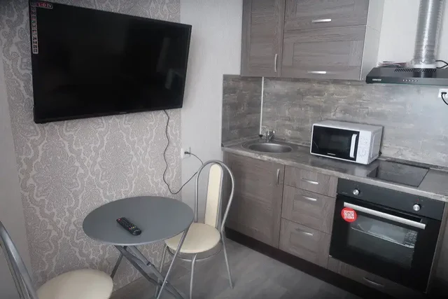 Сдается квартира в центре Барнаула, пр. Комсомольский 38 - Сдам комнату в Барнаул