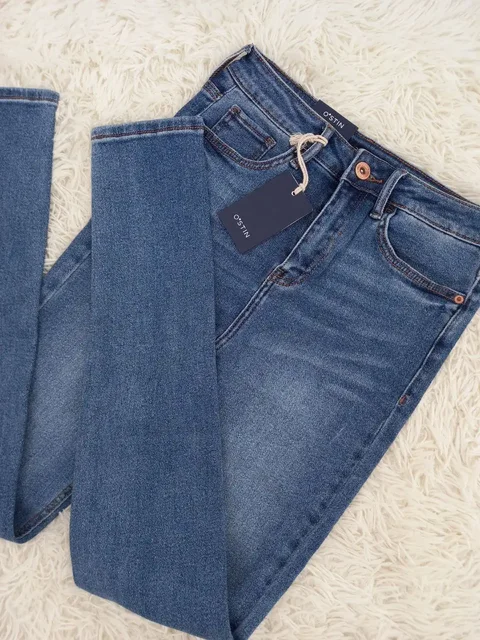 Продам новые фирменные вещи 40-42 размер - Верхняя одежда, повседневная одежда, обувь в Барнаул