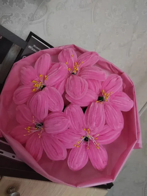 Продам букет лилий из синельной проволоки - Хобби и отдых в Барнаул