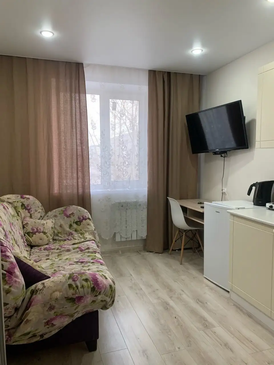 Студия в центре с ремонтом и мебелью - Аренда квартир (Недвижимость) в Барнаул