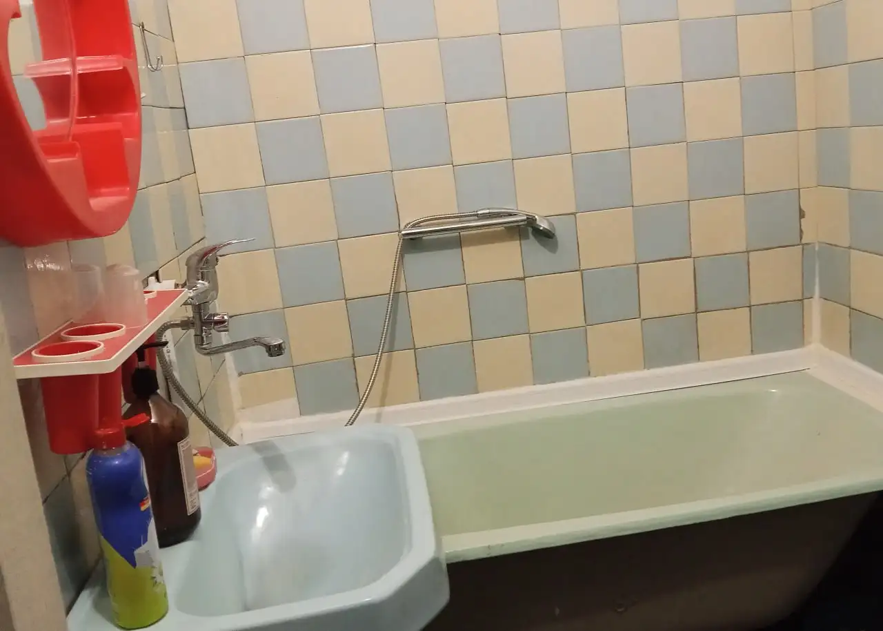 Сдается в аренду 2х комнатная квартира на ул. Малахова 118 - Аренда квартир (Недвижимость) в Барнаул