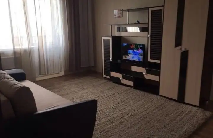 Сдам комнату под ключ в центре Барнаула - Аренда комнат (Недвижимость) в Барнаул