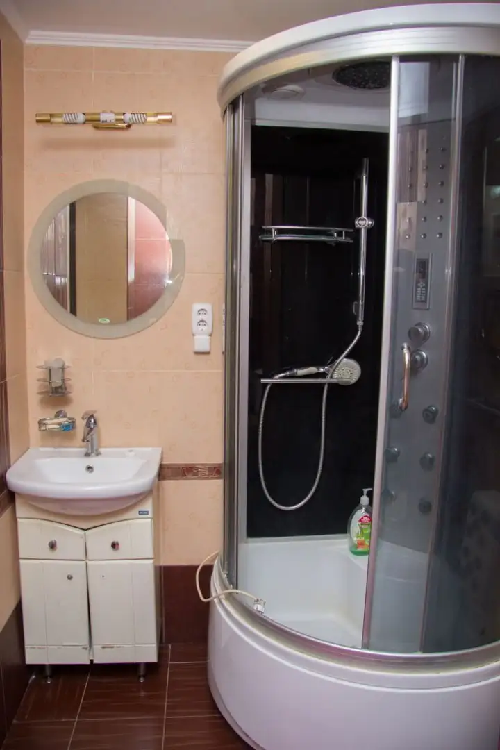 Сдам комнату под ключ в центре Барнаула - Аренда комнат (Недвижимость) в Барнаул