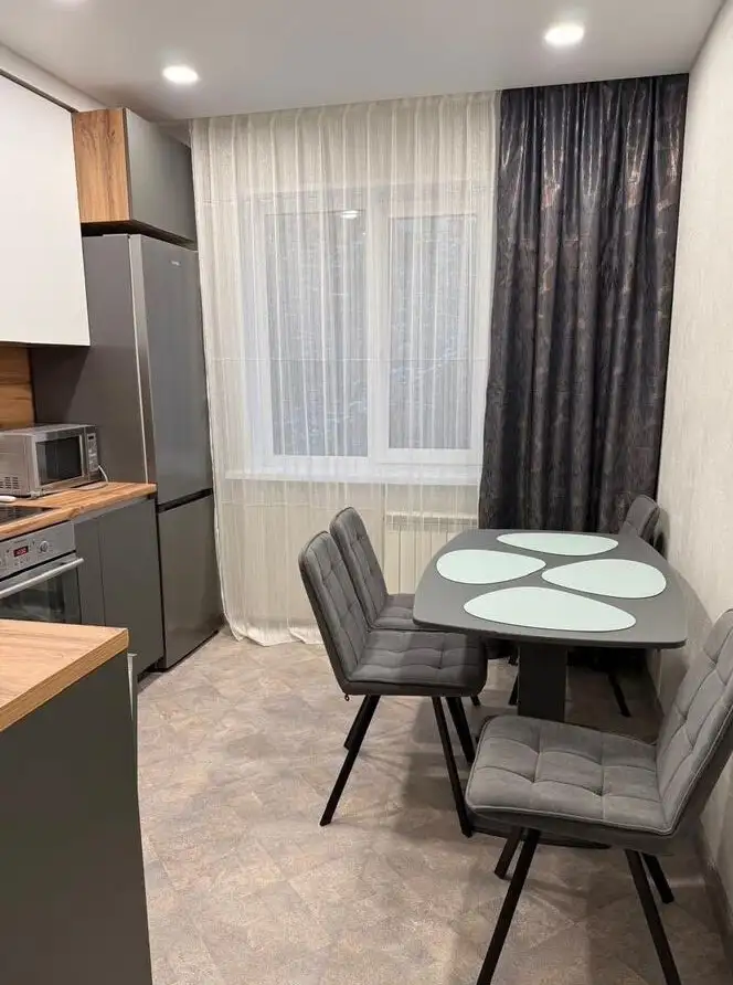 Сдается 2-комнатная квартира в новом доме - Квартиры (Недвижимость) в Барнаул