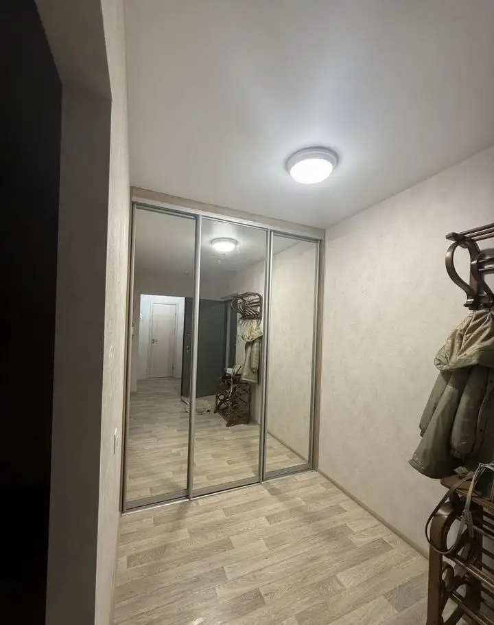 2х комнатная квартира, ул. Энтузиастов 28 - Квартиры (Недвижимость) в Барнаул