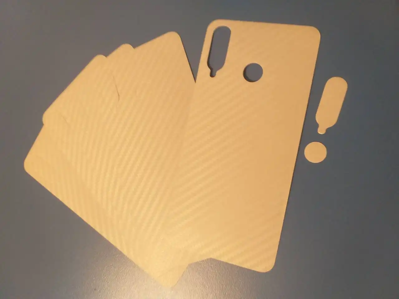 Защитная пленка на заднюю часть Huawei P30 Lite