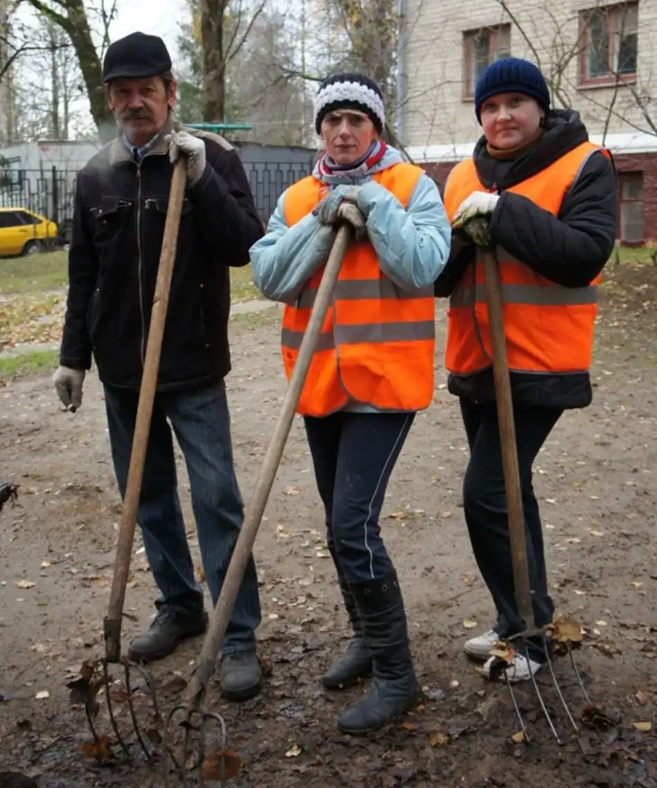 Дворник с проживанием в санатории Подмосковья