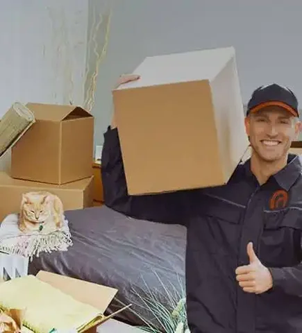 Грузчик на тёплый склад в Москве - Работа в Москва