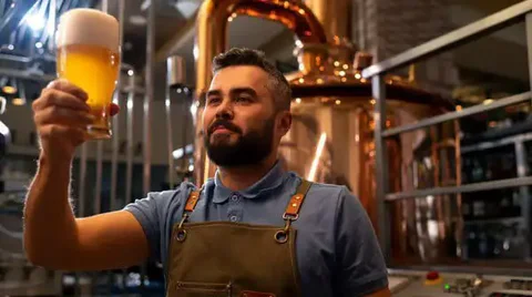 Грузчик на пивзавод - Уборка и обслуживание в Москва