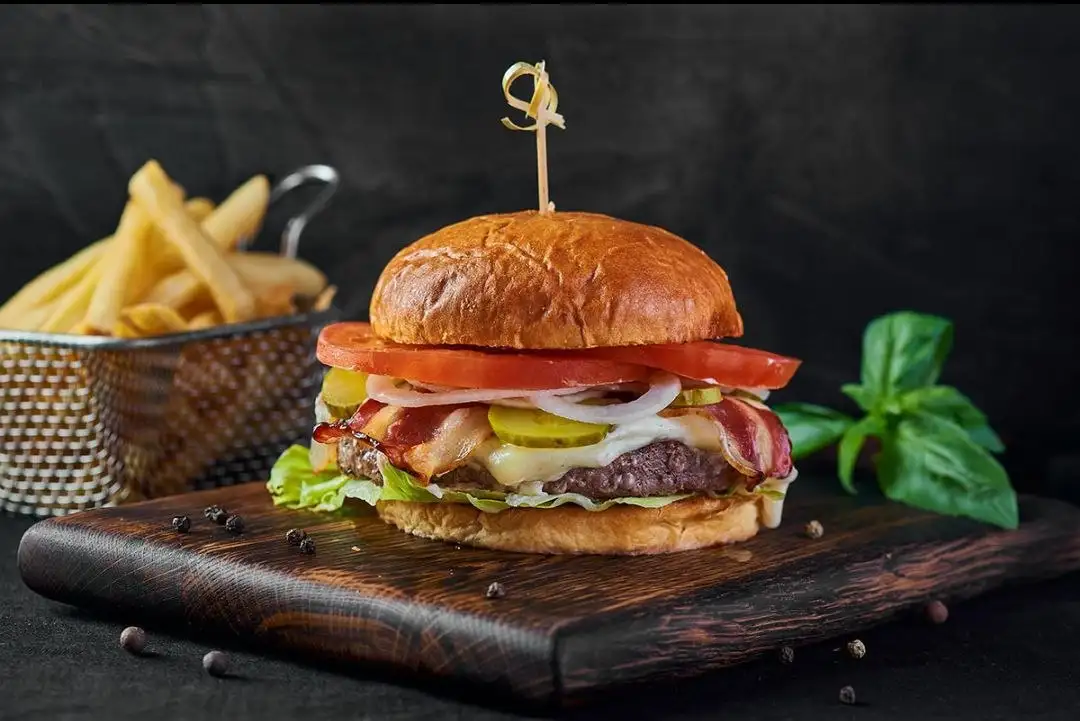 Вакансии в Burger King: Кассир и Повар - Вакансии в общепите (Работа) в Москва