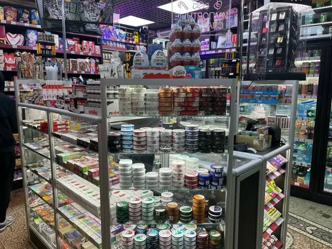 Работа кассиром в магазине Сидр Табак - Обслуживающий персонал в Москва