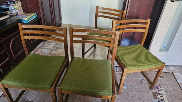 Винтажные деревянные стулья Чехословакия - Встраиваемая техника в Ставрополь