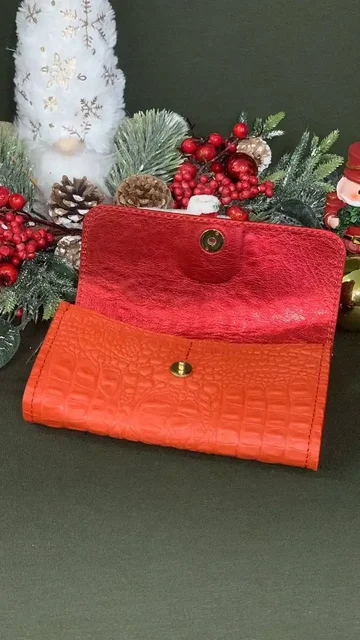 Собственное производство сумок и аксессуаров из натуральной кожи - Платья в Ставрополь