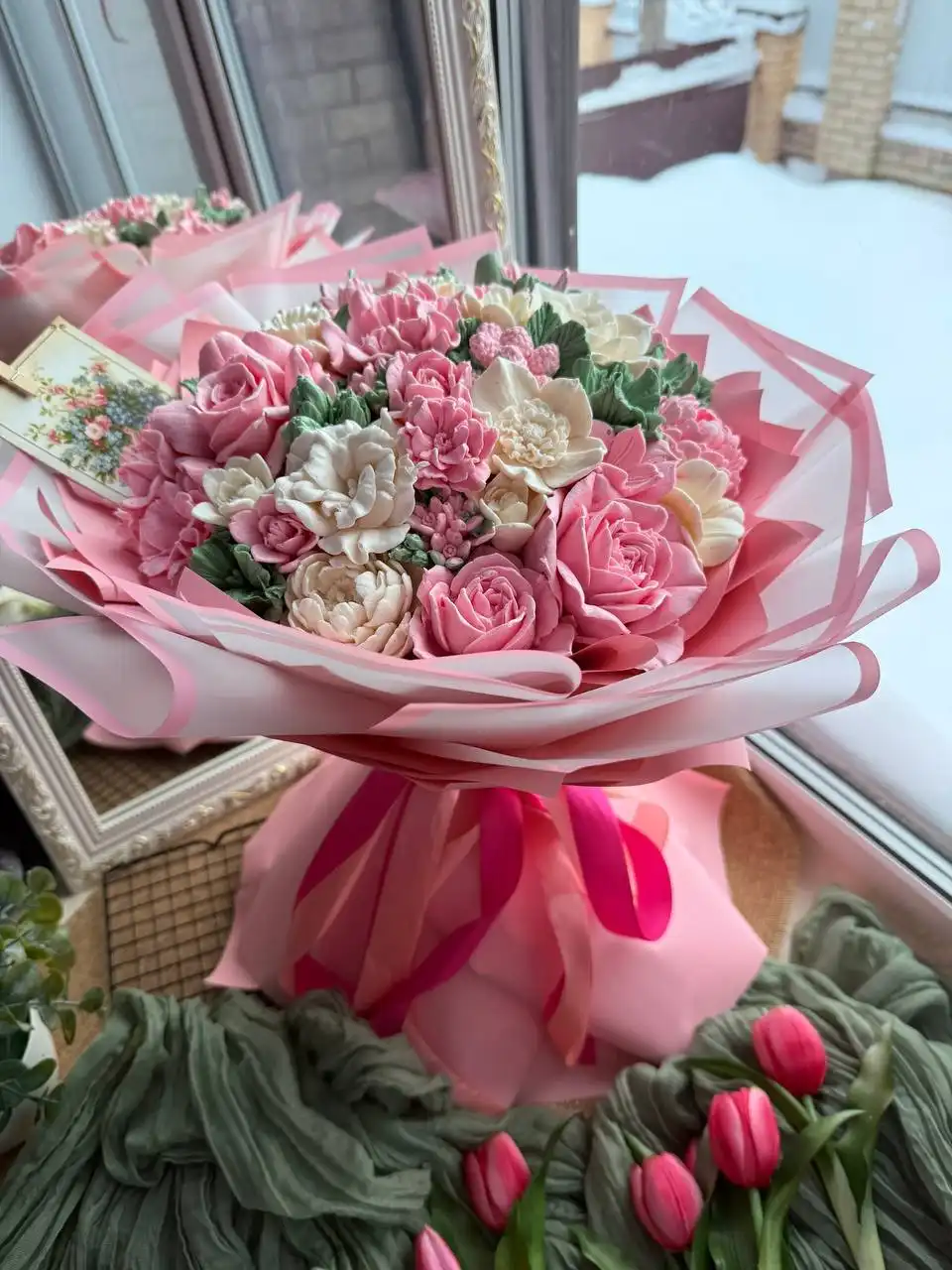 Эксклюзивные поздравления цветами и сладостями - Услуги в Ставропольский край