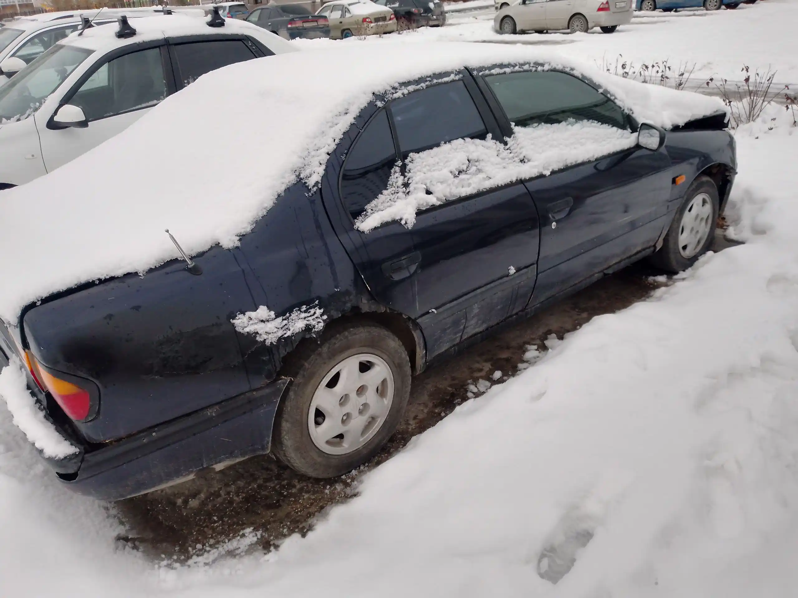 Продам ниссан примера 1993г