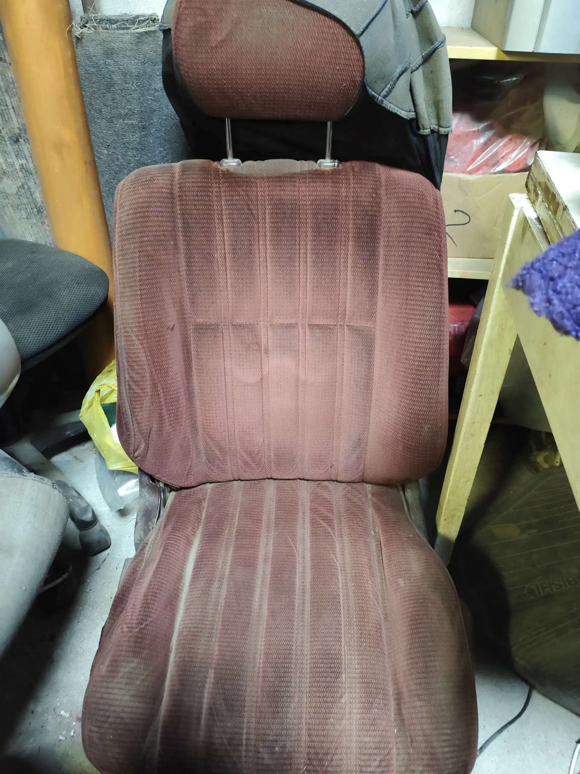 Сидушка королла передняя правая