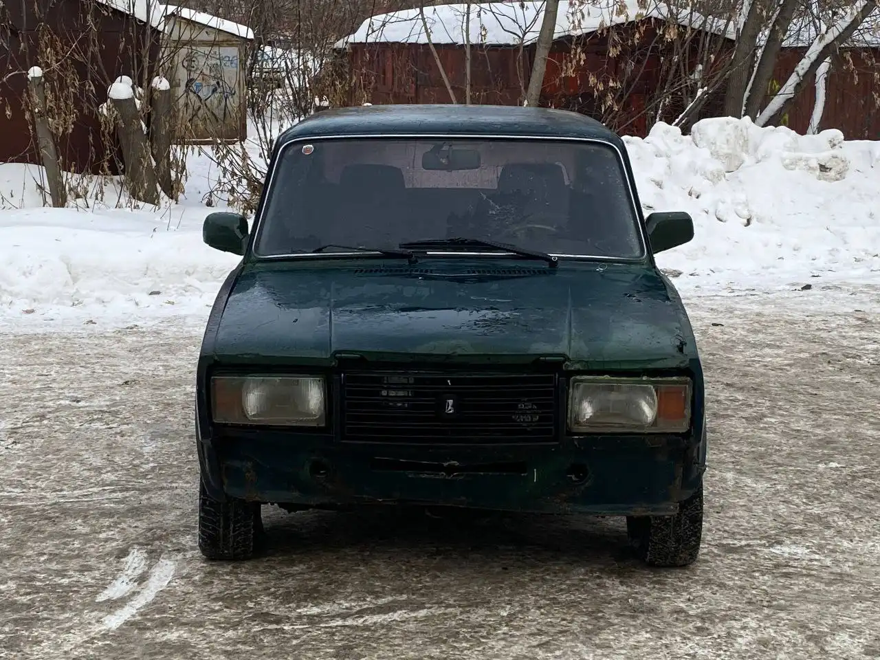 ВАЗ 2107 2005 года с карбюратором 1.5л