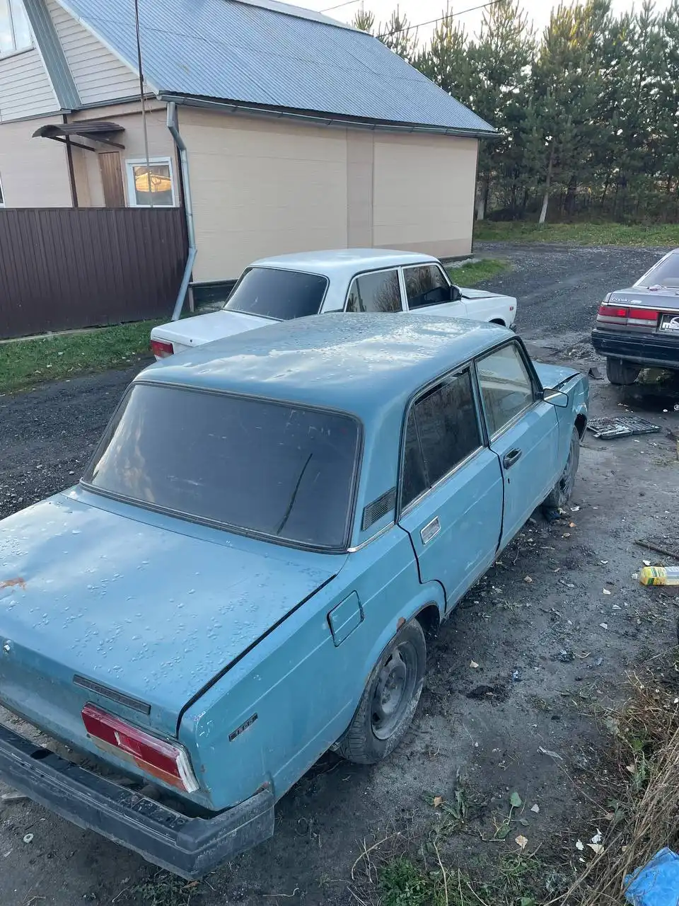 Продам ВАЗ 2107 серо-синего цвета