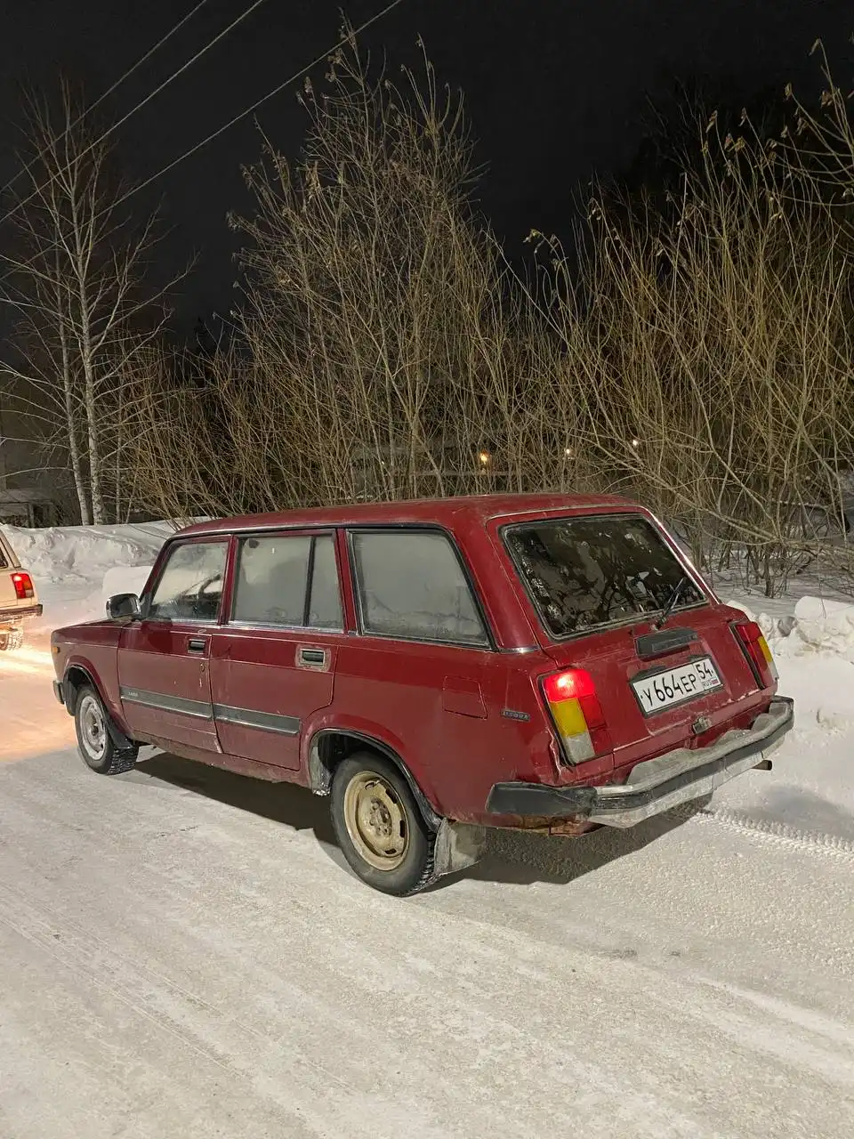 Продам 2 автомобиля ВАЗ 2104