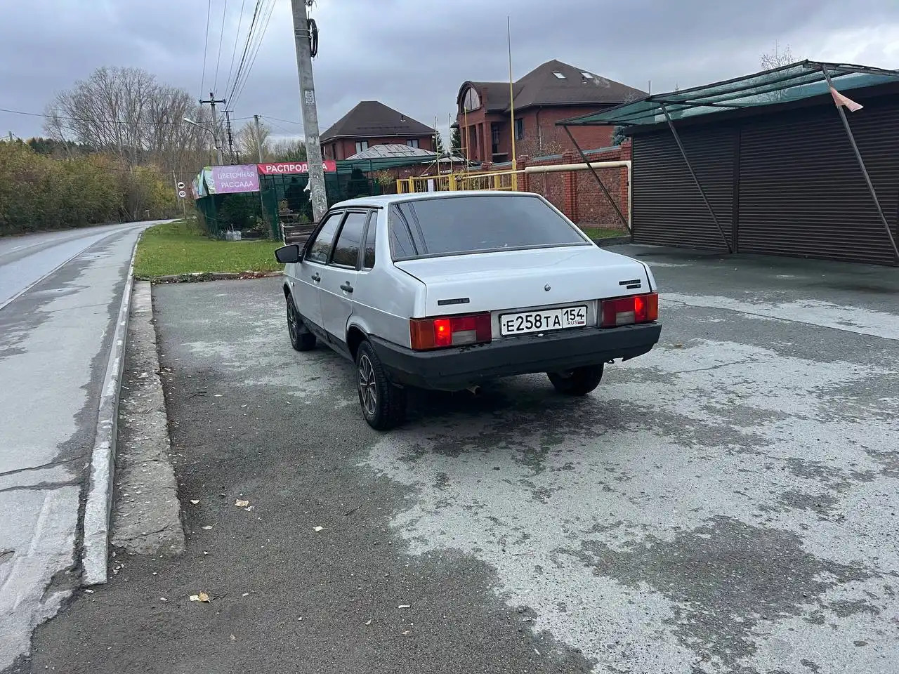 Автомобиль 2002 года инжектор