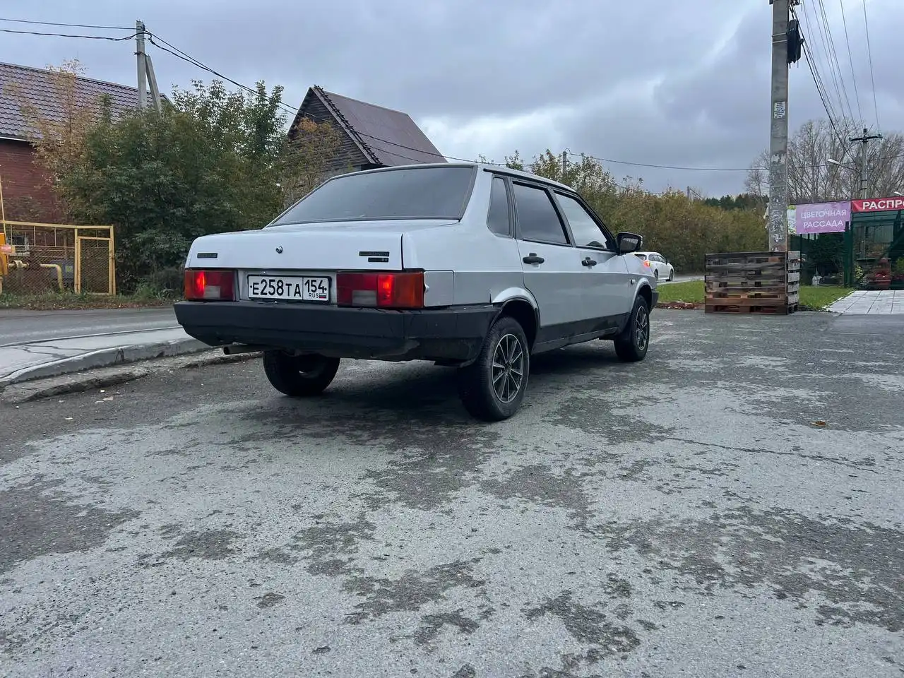 Автомобиль 2002 года инжектор