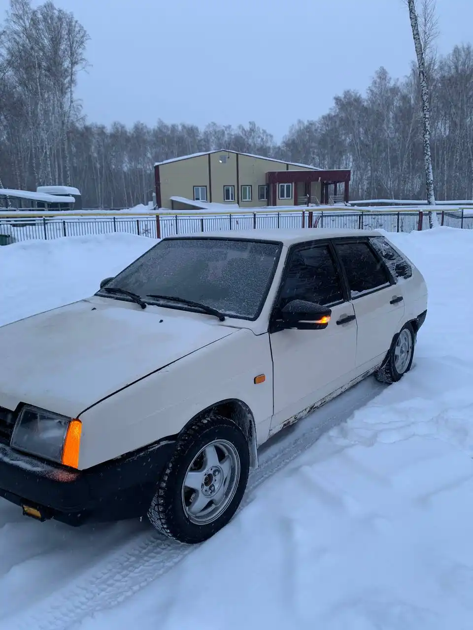 Продажа ВАЗ 2109 1995 года выпуска