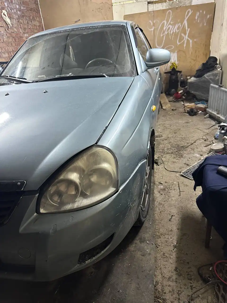 Продажа автомобиля ВАЗ 2106 с двигателем 126, требует кузовного ремонта