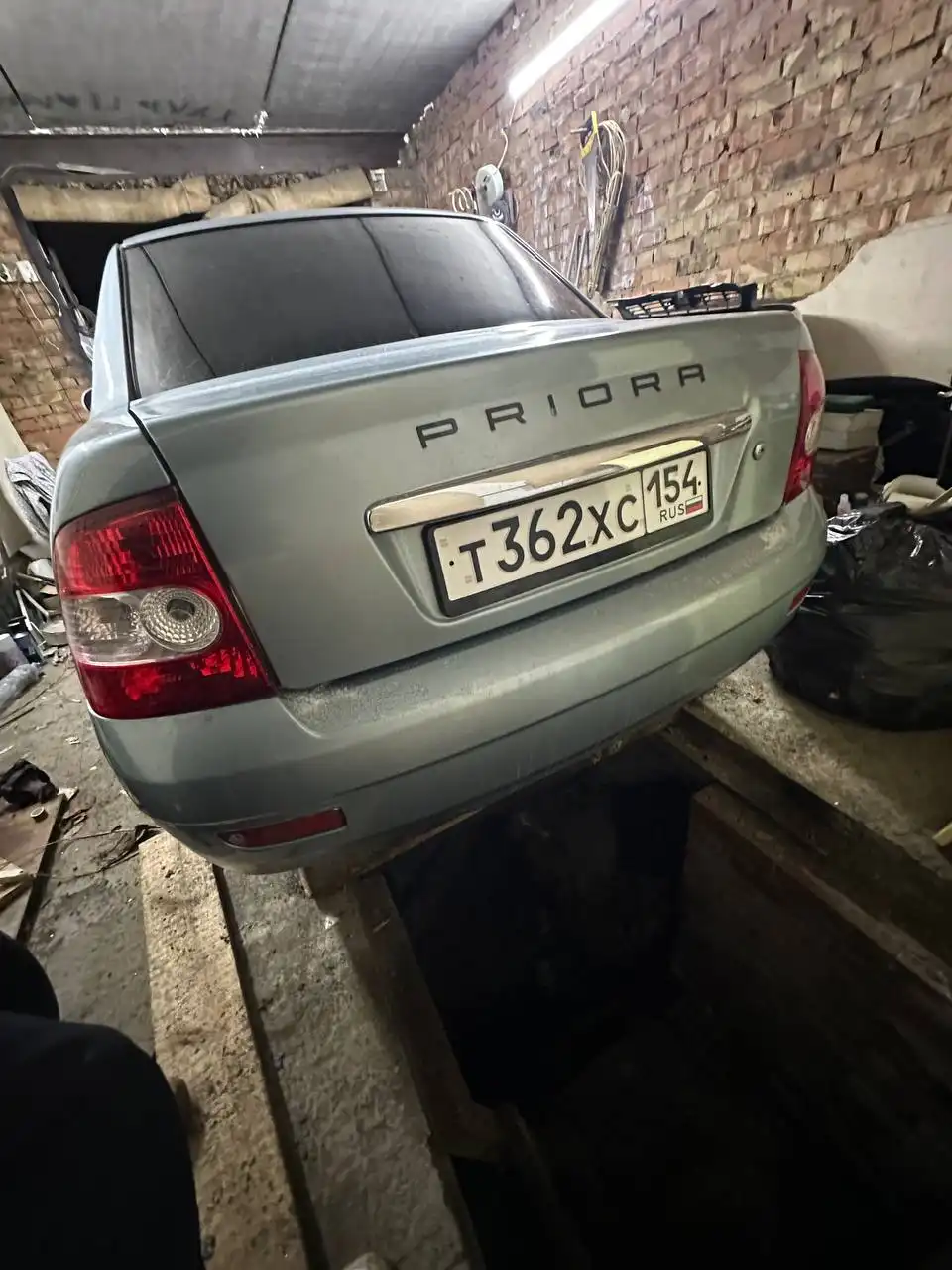Продажа автомобиля ВАЗ 2106 с двигателем 126, требует кузовного ремонта