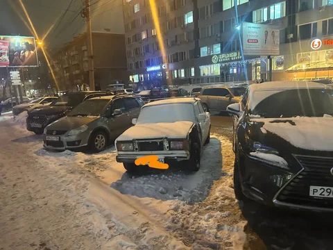 ВАЗ 2107 2007 года выпуска - Госномера в Новосибирск