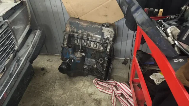 Продам ДВС дымил - Запчасти в Новосибирск