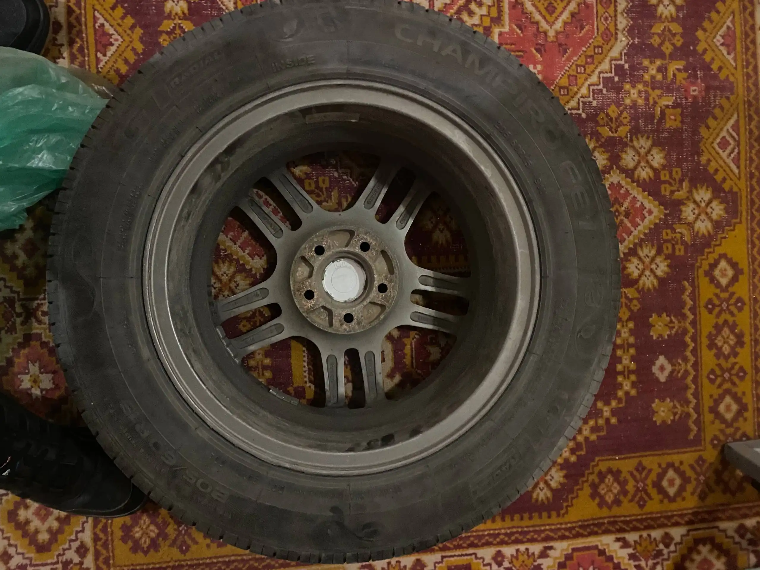 Комплект летних колес 205/60 R15 для Subaru Legacy - Колеса и диски (Запчасти) в Новосибирск