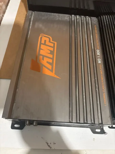 Продам автомобиль в хорошем состоянии - Аудиосистемы в Новосибирск