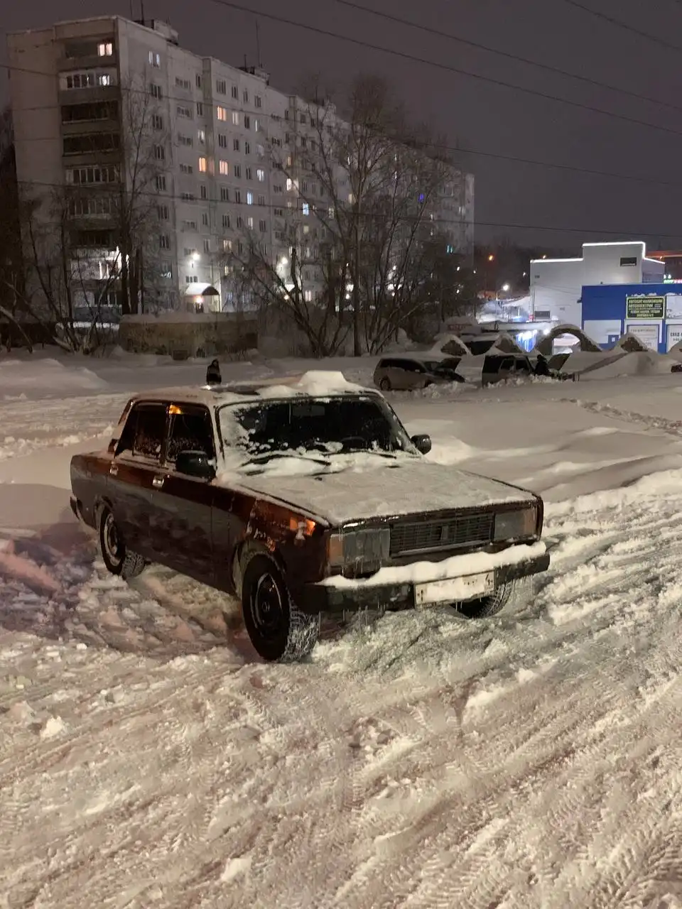 Продам автомобиль с мощным двигателем и полным оснащением - Легковые автомобили (Авто) в Новосибирск