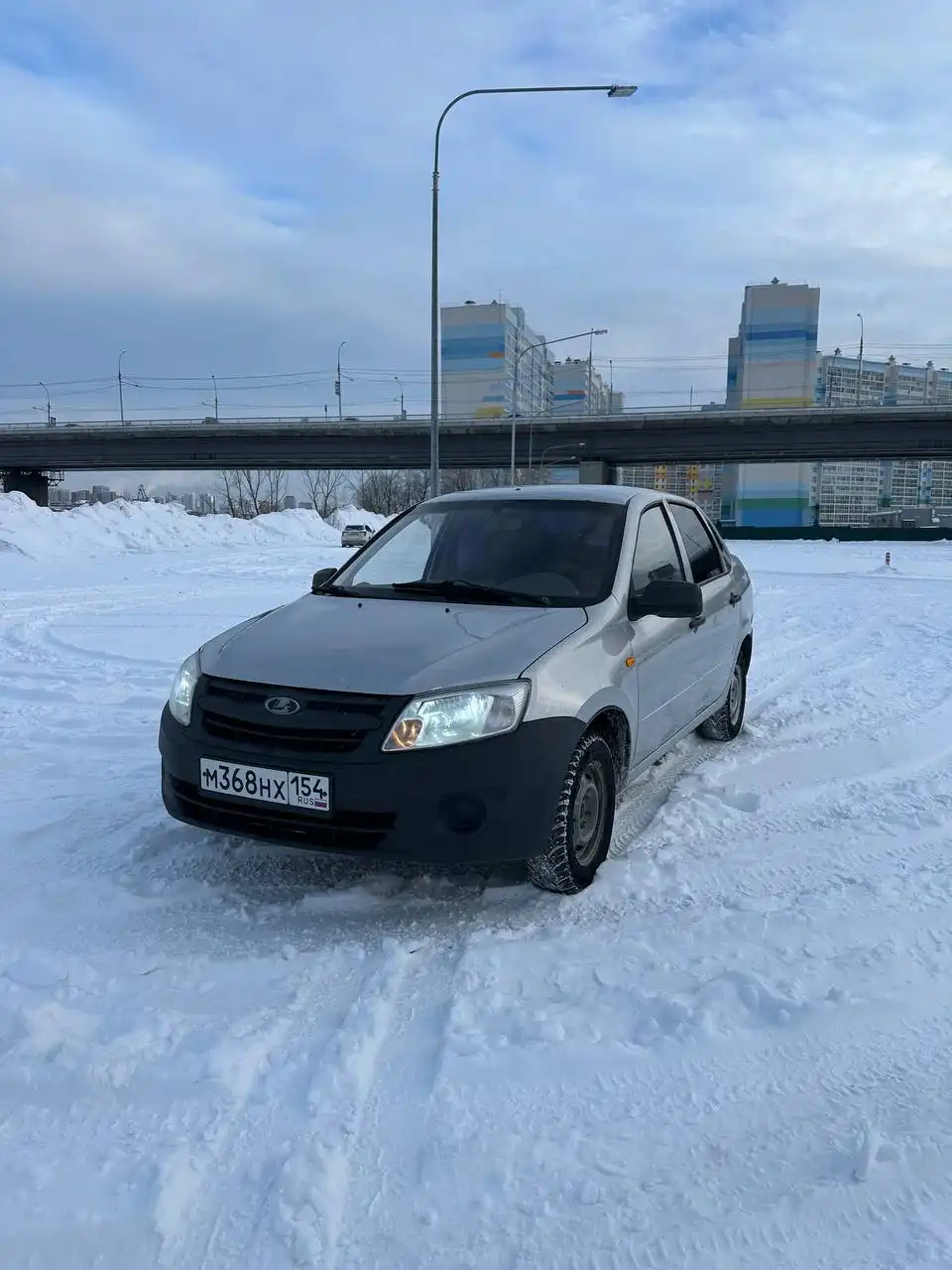 Продажа Лада Гранта 2013 года - Легковые автомобили (Авто) в Новосибирск