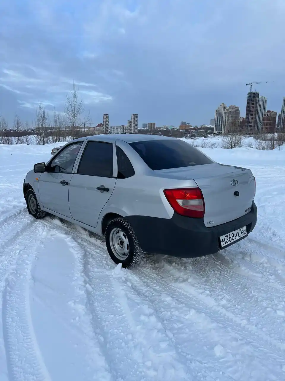 Продажа Лада Гранта 2013 года - Легковые автомобили (Авто) в Новосибирск