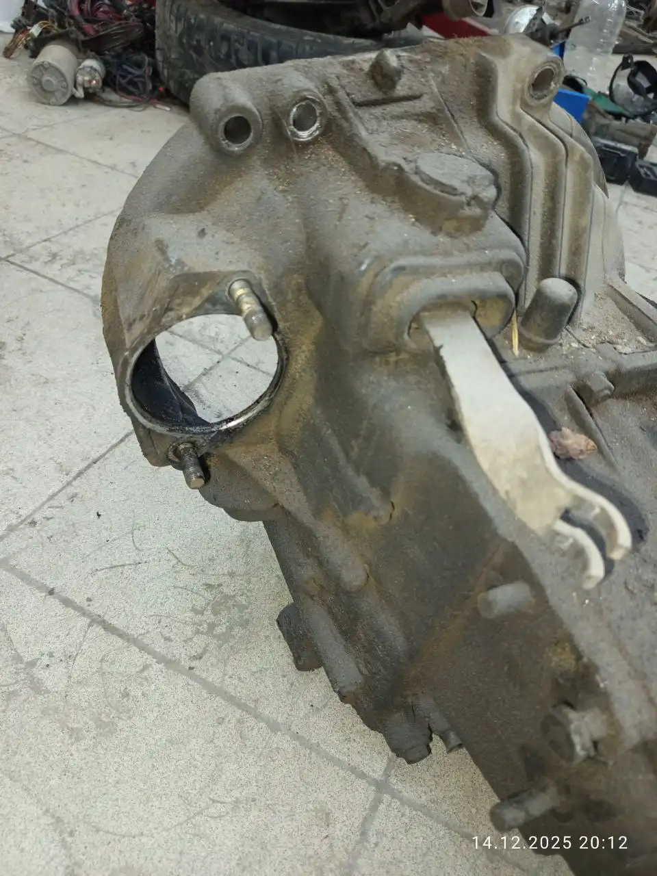 МКПП от ВАЗ 2115 и 2110, стартера - Трансмиссия (Запчасти) в Новосибирск